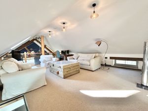 Photo 25- click for photo gallery